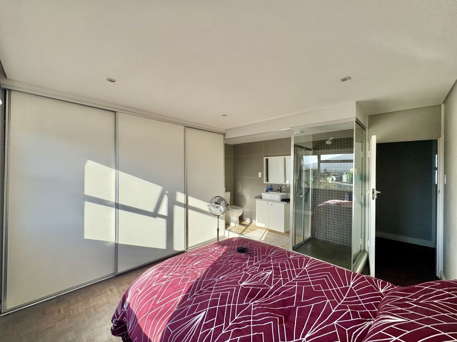 To Let 3 Bedroom Property for Rent in Claremont Western Cape